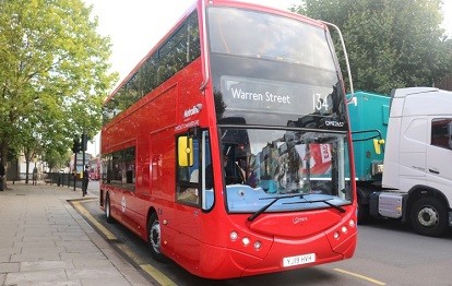 Optare E-Doppeldecker in London