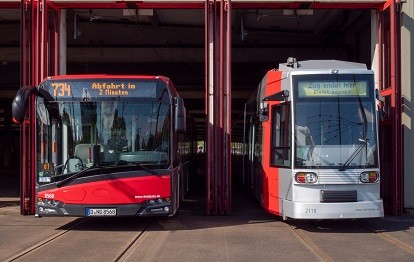 Die Gewerkschaft Verdi hat die Beschäftigten der Düsseldorfer Rheinbahn, der Bahnen der Stadt Monheim und der Regiobahn (RE 47 und S28) zu Warnstreiks aufgerufen,