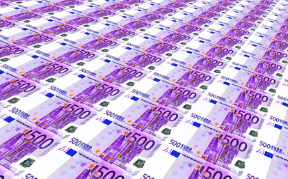 In Bremen verhandeln die Verkehrsminister der Länder sowie des Bundes – wohl vor allem über das geplante Neun-Euro-Monatsticket sowie dessen Finanzierung. Die Länder wollen dabei mehr Geld vom Bund.