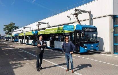 Nicht nur Busse, auch auf die Infrastruktur kommt es bei der Umstellung der Busflotte an, wissen Frank Gäfgen (l.) und Eckhard Schläfke.