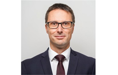 Das Präsidium des Verbandes der Bahnindustrie in Deutschland (VDB) e.V. hat am 18. Dezember 2020 einstimmig Andre Rodenbeck, CEO Rail Infrastructure der Siemens Mobility GmbH, wieder zum VDB-Präsidenten gewählt.
