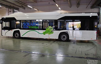 Der Elektrobus von Solaris wird in den nächsten zwei Monaten in Athen getestet. Die griechische Hauptstadt wird die elektrische Technologie im regulären Fahrgastbetrieb erproben, um für die fortschreitende Elektrifizierung des öffentlichen Verkehrs gerüstet zu sein.