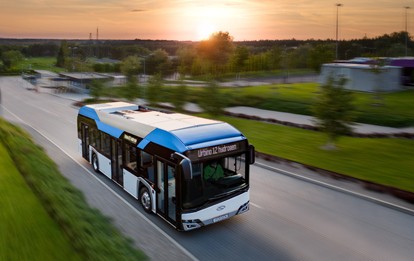 Solaris und die Österreichische Postbus AG, größtes Busunternehmen Österreichs sowie Marktführer im regionalen Buslinienverkehr, unterschrieben kürzlich drei Rahmenverträge über die Lieferung von bis zu 182 Bussen.