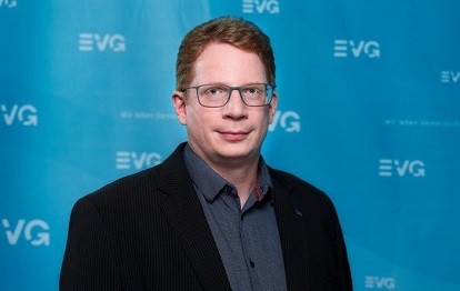 Kristian Loroch, Vorstandsmitglied der Eisenbahn- und Verkehrsgewerkschaft EVG (Bild: EVG / Henning Schacht)