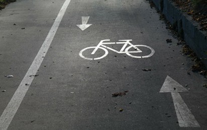 Das Ministerium für Verkehr Nordrhein-Westfalen hat jetzt das Radwegebauprogramm für 2021 vorgestellt. Das Gesamtinvestitionsvolumen des Landes steigt im Jahr 2021 um fünf Millionen Euro auf jetzt 17,4 Millionen Euro.