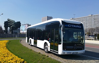 Daimler Buses hat den ersten Auftrag über vollelektrische Stadtbusse für Polen erhalten. Der geplante Auftrag setzt sich aus acht Gelenk- und 16 Solobussen zusammen.