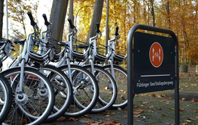 Die Kölner Verkehrs-Betriebe (KVB) haben im Stadtbezirk Chorweiler die ersten drei Stationen für das Leihrad-angebot KVB-Rad eröffnet. Somit kann das KVB-Rad nun erstmals im Stadtbezirk Chorweiler genutzt werden.