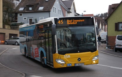 Daimler hat das Geschäft mit Lastwagen und Bussen in die unternehmerische Selbstständigkeit entlassen. „Von heute an sind wir unabhängig", berichtete Daimler Truck am Mittwoch (1. Dezember 2021) via Twitter.