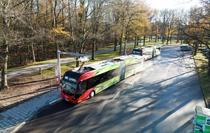 Ziel der Stadtbahninitiative ist die Einführung einer Stadtbahn, die über ein Schienennetz bis in die umliegenden Gemeinden verfügt. Dass die Stadt hierzu eine Kosten-Nutzen-Untersuchung im Rahmen einer Machbarkeitsstudie in Auftrag geben soll, hat der Rat im Dezember 2020 entschieden.