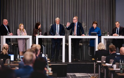 Prof. Dr.-Ing. Raimund Klinkner, Präsidiumsvorsitzender des Deutschen Verkehrsforums (DVF), hat bei der Jahresauftaktveranstaltung des Mobilitätsverbandes der deutschen Wirtschaft betont, dass der Koalitionsvertrag eine solide Grundlage für die Verkehrswirtschaft darstelle.