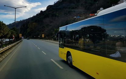 Angesichts der massiven Preissteigerungen beim Diesel aber auch bei den klimafreundlicheren Gaskraftstoffen CNG und LNG schlagen die Verbände der Logistikwirtschaft und der Busbranche AMÖ, BDO, BGL, und BWVL Alarm.