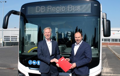 In Zusammenarbeit mit der Systemtochter rms GmbH des Rhein-Main-Verkehrsverbundes (RMV) investiert die DB Regio Bus Mitte GmbH (DRM) in die neueste Generation von Bus-Bordrechnern und die dazugehörigen Betriebshintergrundsysteme.