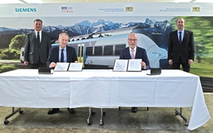 Der erste Wasserstoffzug für Bayern nimmt Kontur an. Am 15. März unterzeichneten Vertreter von Siemens Mobility und der Bayerischen Regiobahn (BRB) in Anwesenheit von Bayerns Wirtschaftsminister Hubert Aiwanger und Bayerns Verkehrsminister Christian Bernreiter den Leasing-Vertrag für den innovativen Prototyp.