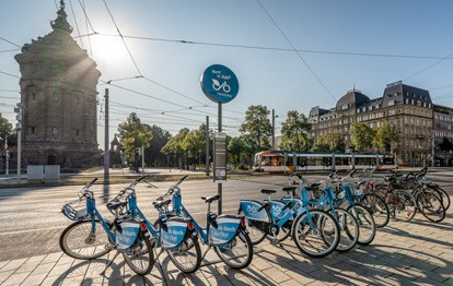 Seit kanpp sieben Jahren gibt es das regionale VRNnextbike Fahrradvermietsystem der Firma nextbike im Verkehrsverbund Rhein-Neckar (VRN). Mittlerweile umfasst es 20 Kommunen, in denen die Räder rund um die Uhr städteübergreifend ausgeliehen und wieder zurückgegeben werden können.