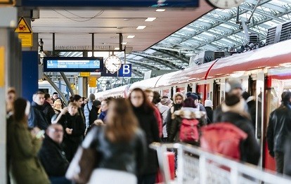 Im Verkehrsverbund Rhein-Sieg (VRS) gelten ab Samstag, 01. Juli 2023, neue Preise für verschiedene Tickets. Damit wird die zweite Stufe der im Herbst 2022 beschlossenen Tarifanpassung realisiert.