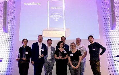 Die GewinnerInnen der Auszeichnung für exzellentes DIGITALES LERNEN im ÖPNV 2022 (Bild: VDV)