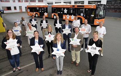 Mehr als 20 Unternehmen aus Bielefeld fördern mit dem neuen Job-Ticket die Mobilität ihrer Mitarbeiterschaft und gewähren einen Zuschuss (Bild: Jürgen Pasedag)