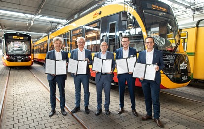 Die Albtal-Verkehrs-Gesellschaft (AVG) wurde am 27. Juli durch die Unterzeichnung eines neuen Verkehrsvertrags damit beauftragt, im Netz 7a Los 1 (Stadtbahn Karlsruhe) für 15 weitere Jahre die Verkehrsleistungen auf ihren Stadtbahnlinien in der Region zu erbringen.