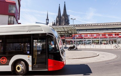 Im Tarifkonflikt über die Arbeitsbedingungen der etwa 30.000 Beschäftigten in den kommunalen Verkehrsbetrieben von Nordrhein-Westfalen ist eine Einigung in Sicht.