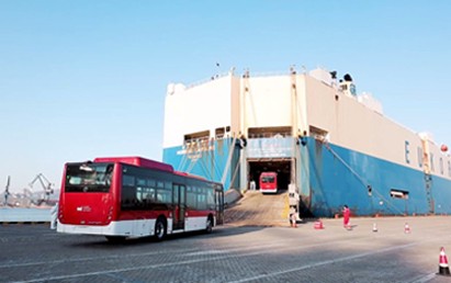 Der chinesische Nutzfahrzeughersteller Foton hat einen Großauftrag über 1.022 elektrische Stadtbusse aus Chile erhalten. Diese sollen in der Hauptstadt Santiago de Chile zum Einsatz kommen.