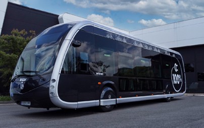 Die Stadtverwaltung Irun beauftragt Irizar e-mobility mit Produktion und Lieferung von vier emissionsfreien Stadtbussen samt Ladeinfrastruktur. Drei der Busse verfügen über Schnellladung und einer wird über Nacht aufgeladen.