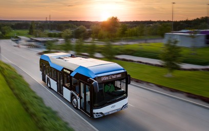 Die Hamburger Hochbahn AG (HOCHBAHN) hat fünf Brennstoffzellenbusse beim polnischen Hersteller Solaris bestellt. Dabei handelt es sich um Fahrzeuge des Typs Urbino 12 hydrogen.