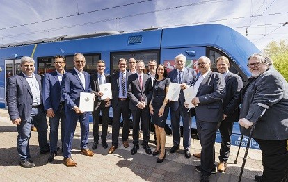 Übergabe des Förderbescheids Wasserstoff durch Bundesverkehrsminister Dr. Volker Wissing (Bild: Go.Rheinland / Smilla Dankert)