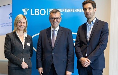 von links: LBO-Präsidentin Dr. Ing. Sandra Schnarrenberger, Staatsminister Dr. Florian Herrmann, MdL, LBO-Geschäftsführer Stephan Rabl (Bild: LBO)