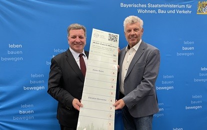 Bayerns Verkehrsminister Christian Bernreiter und Münchens Oberbürgermeister Dieter Reiter (Bild: StMB)