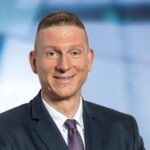 Tim Dahlmann-Resing einstimmig zum VDV Vizepräsidenten wiedergewählt Tim Dahlmann-Resing einstimmig zum VDV Vizepräsidenten wiedergewählt