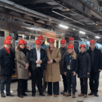 Verkehrsminister Krischer übergibt Förderbescheide für beschleunigte Planung von ÖPNV-Projekten