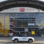 Der eigentliche Star sitzt im Kofferraum: Eine Testfahrt mit dem KIRA-Shuttle in Darmstadt